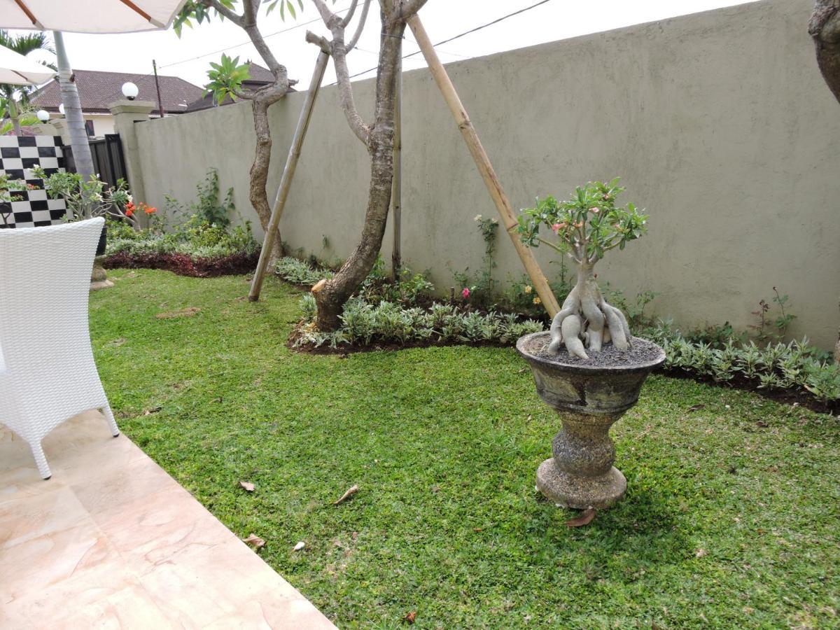 Kartika Villas Lovina  Ngoại thất bức ảnh