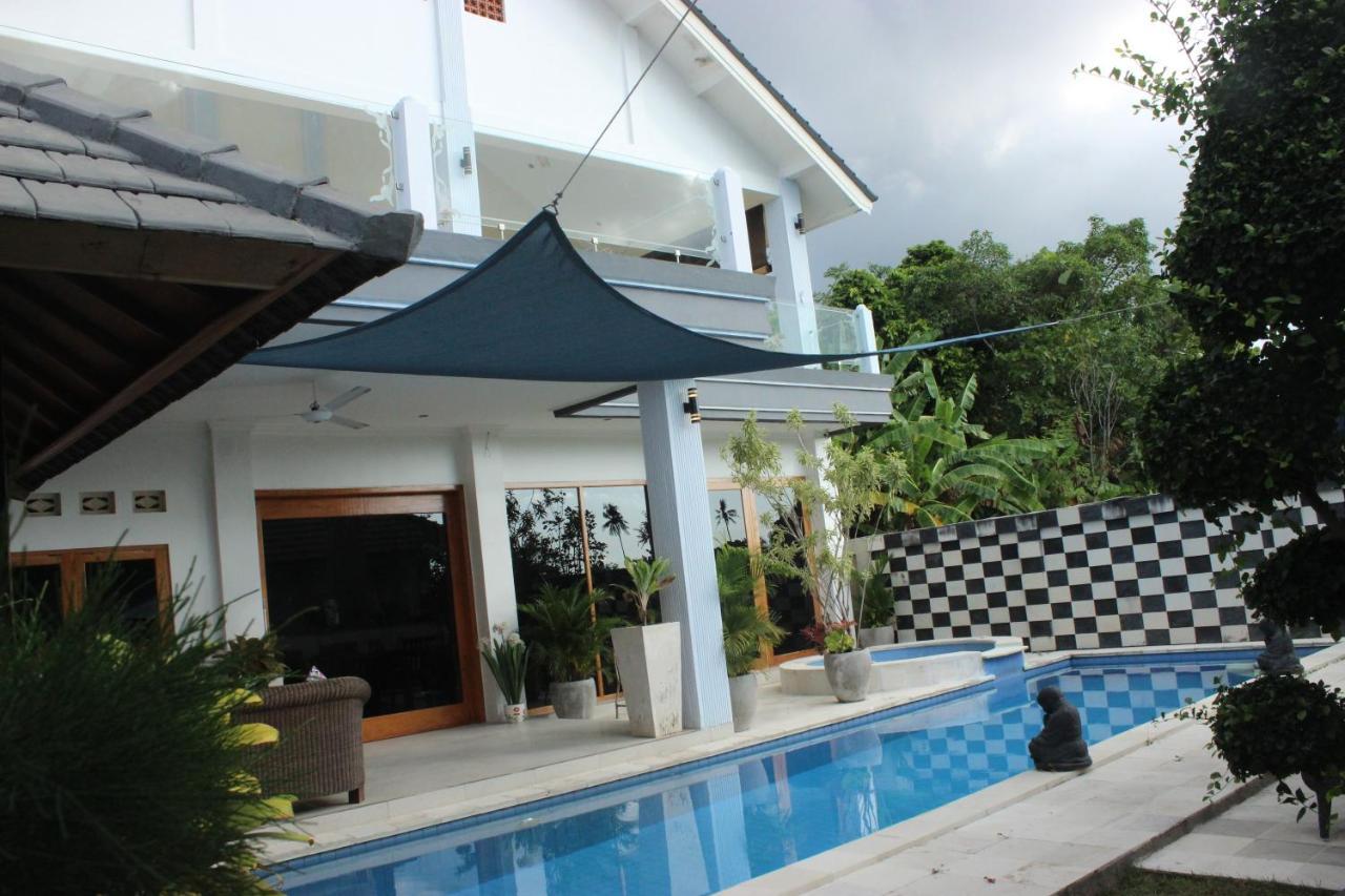 Kartika Villas Lovina  Ngoại thất bức ảnh
